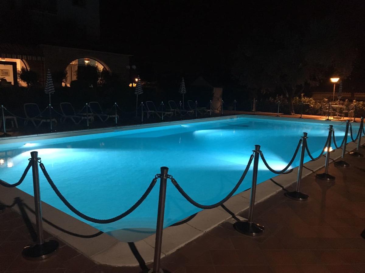 Hotel Oceano Peschiera del Garda Exterior foto