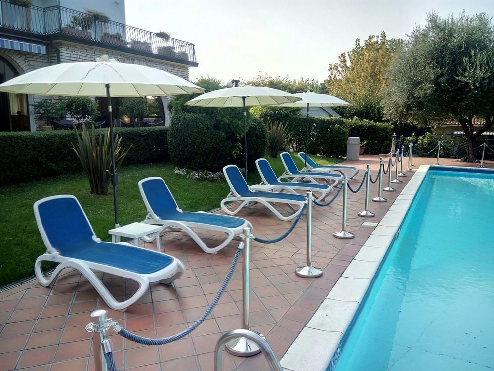 Hotel Oceano Peschiera del Garda Exterior foto